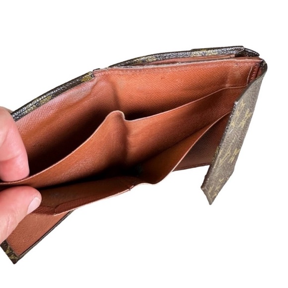 LOUIS VUITTON Vintage Monogram Elise Trifold Wallet - Picture 7 of 14